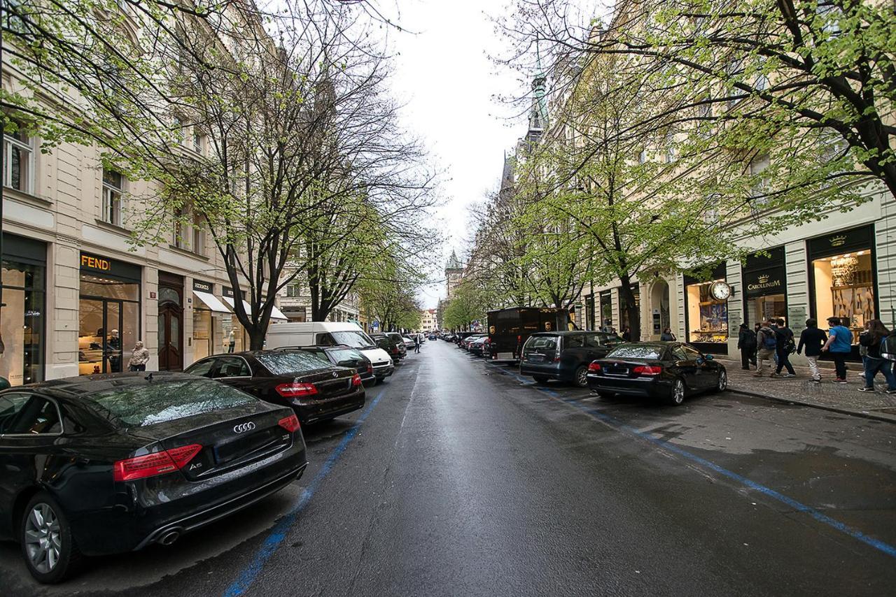 Charming In Famous Area Apartment