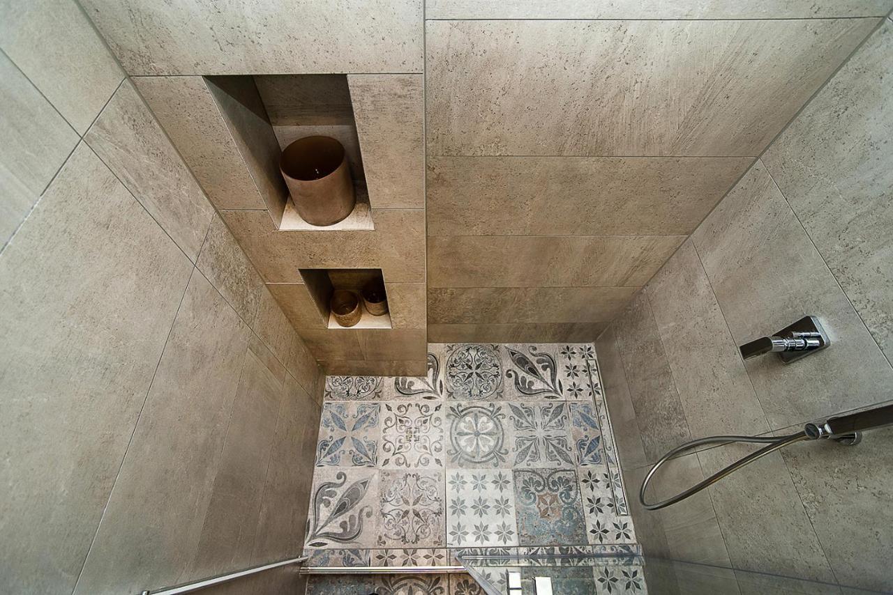 Charming In Famous Area Apartment