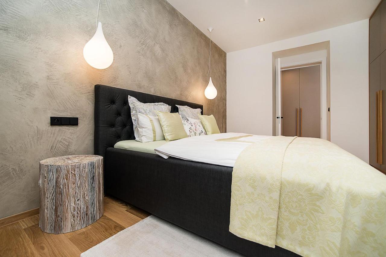 Apartment Charming In Famous Area Prague